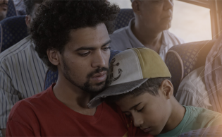 مشهد من الفيلم الروائي «المستعمرة» للمخرج المصري محمد رشاد